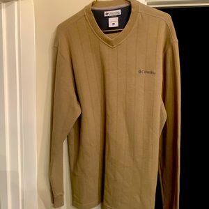 Columbia sweater